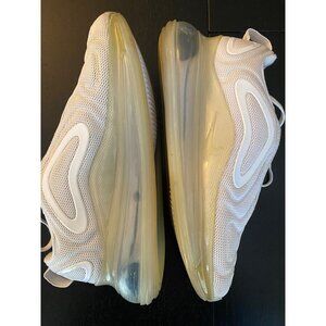 Nike Women's Air Max 720 Running Shoes White Size 6.5 Athletic Workout Outdoor‎